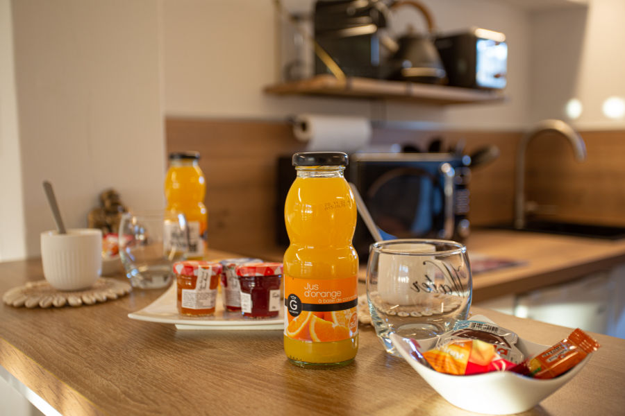 petit déjeuner inclus